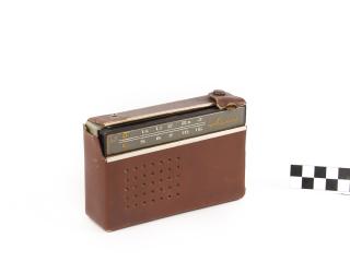 REPORTER RADIO TAPE RECORDER