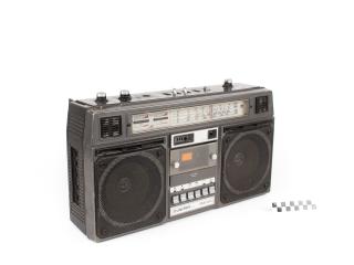 BOOMBOX RADIO