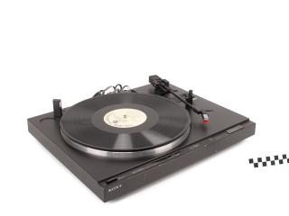 GRAMOPHONE
