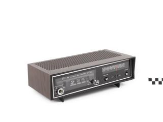 CLOCK RADIO
