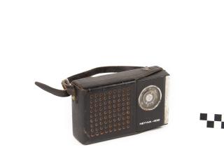 REPORTER'S RADIO TAPE RECORDER