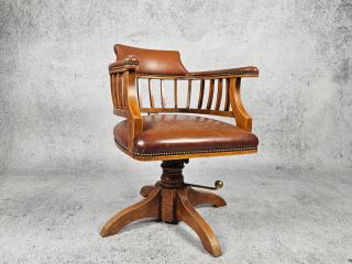 SWIVEL OFFICE CHAIR
