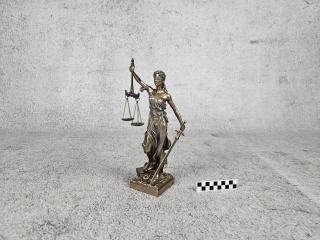 TEMIDA FIGURKA OZDOBNA DEKORACYJNA