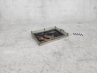 TRAY