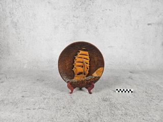DECORATIVE ORNAMENTAL PLATE