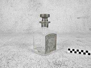 DECANTER
