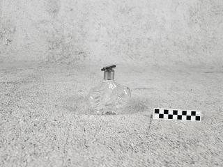 FLAKONIK NA PERFUMY