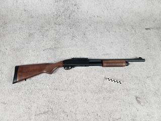 STRZELBA PISTOLET