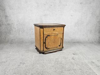 BEDSIDE TABLE
