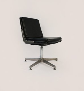 FOTEL BAUHAUS