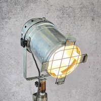 FILM LAMP