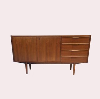 SKANDYNAWSKI SIDEBOARD
