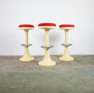 HOKER SPACE AGE