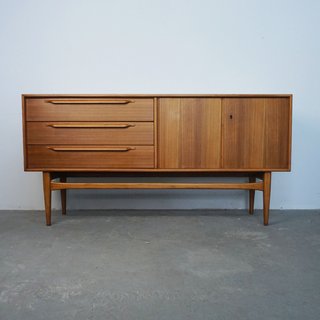 SKANDYNAWSKI SIDEBOARD SZAFKA KOMODA
