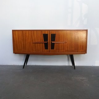DUŃSKI SIDEBOARD LATA 60'TE