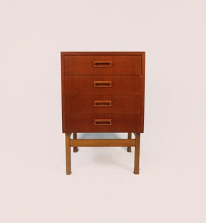 MAŁA KOMODA TEAK
