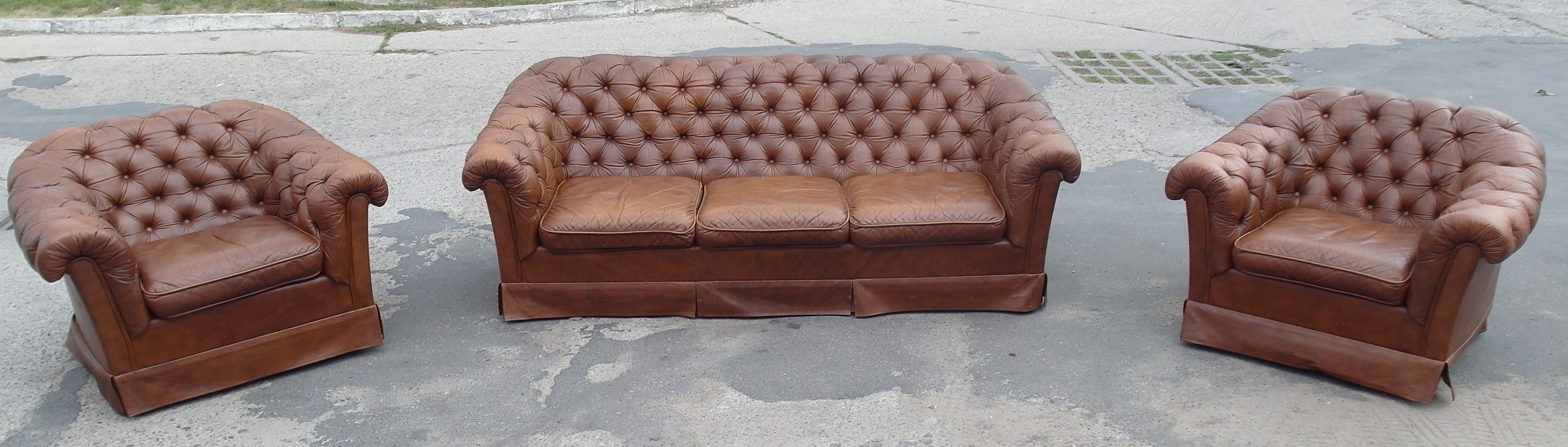 KANAPA SOFA