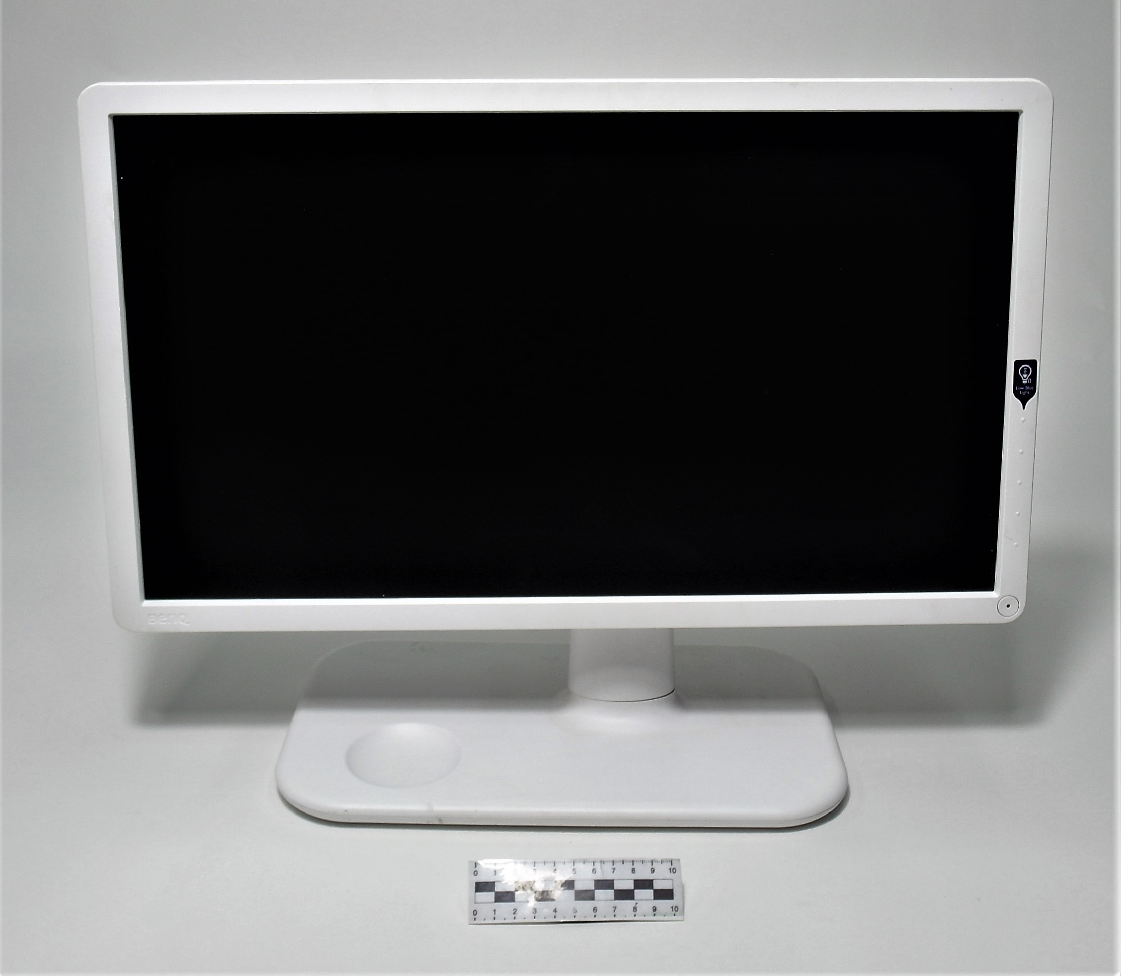 MONITOR 22"