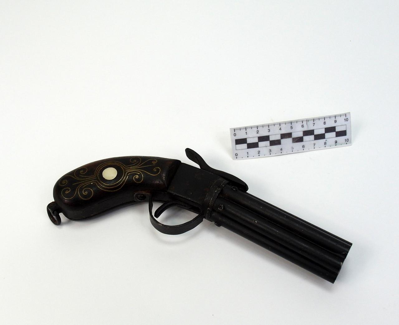 PISTOLET SKAŁKOWY