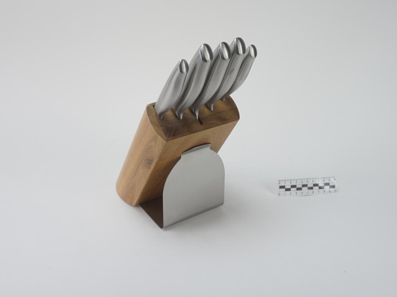 NOŻE KUCHENNE W STOJAKU KOMPLET