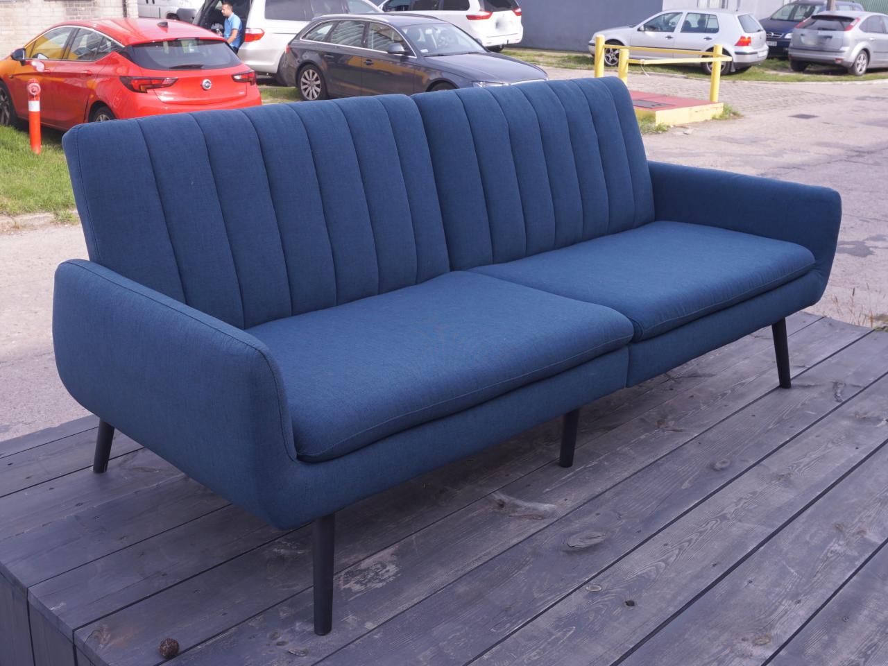 KANAPA SOFA