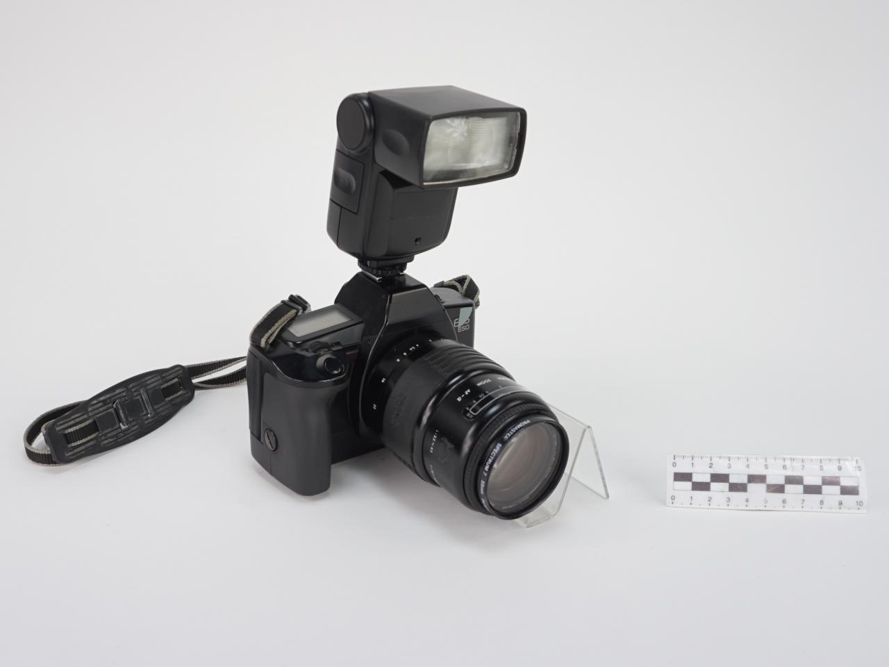 APARAT FOTOGRAFICZNY ANALOGOWY