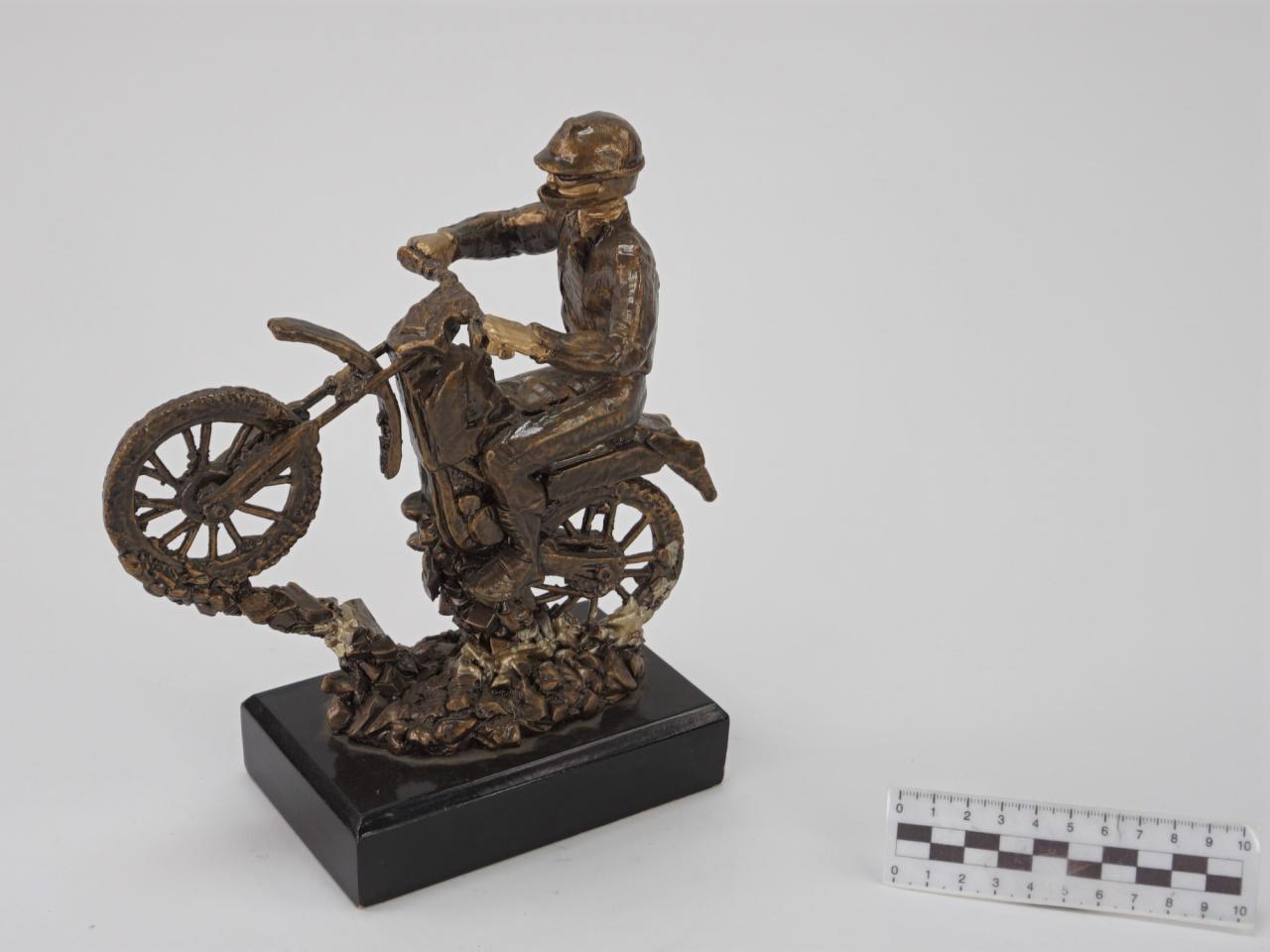 NAGRODA SPORTOWA PUCHAR STATUETKA