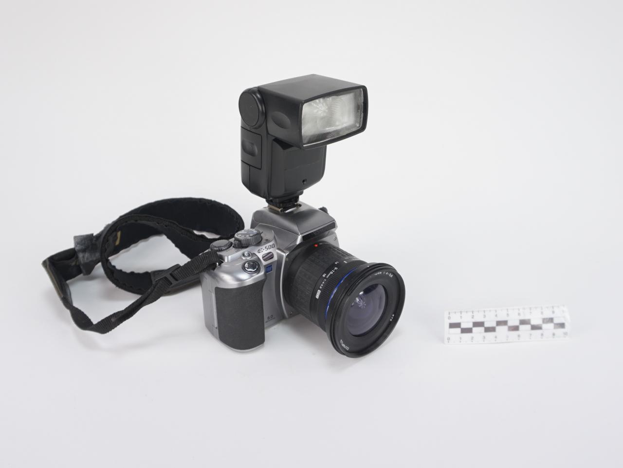 APARAT FOTOGRAFICZNY ANALOGOWY