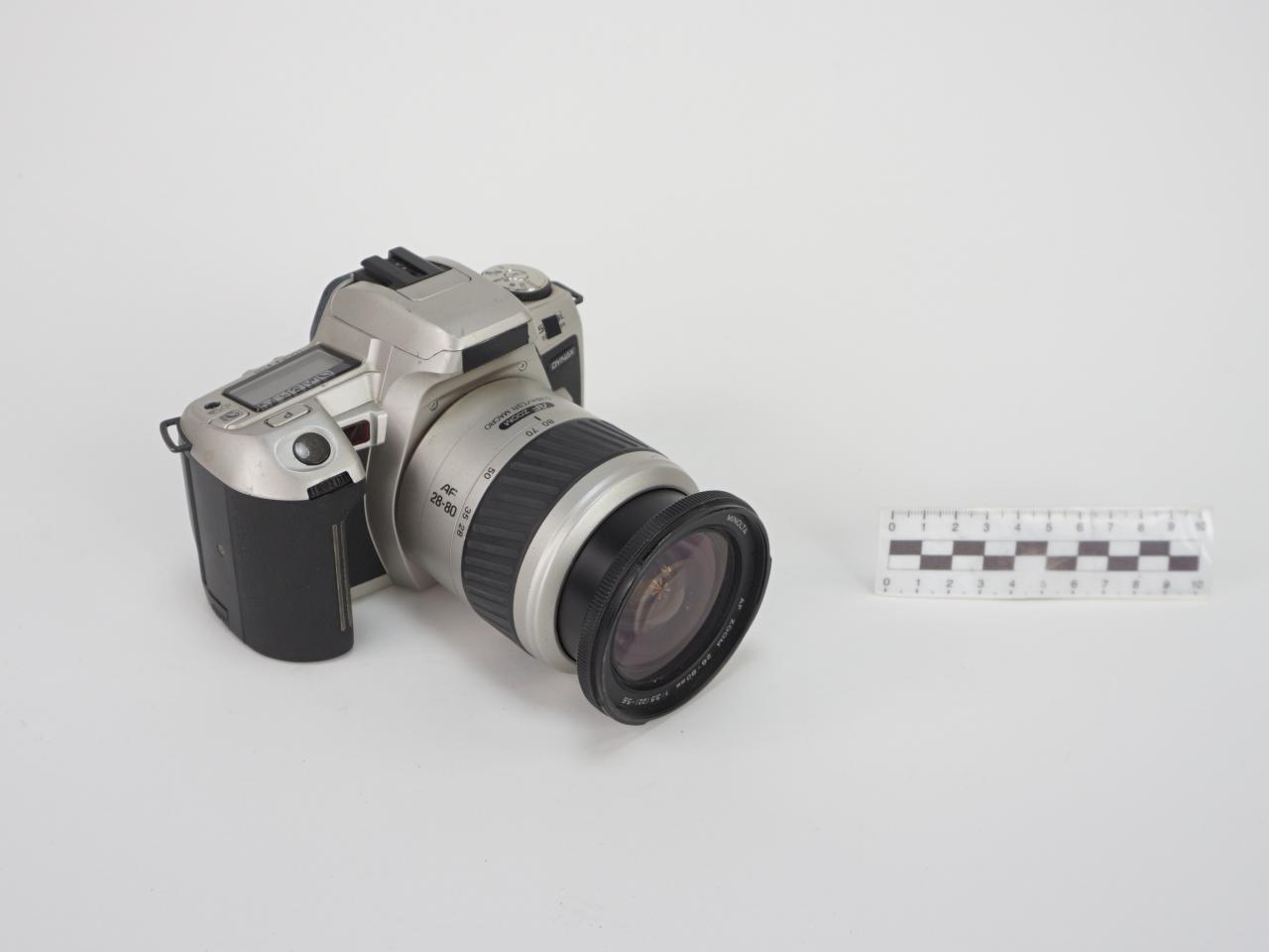 APARAT FOTOGRAFICZNY ANALOGOWY