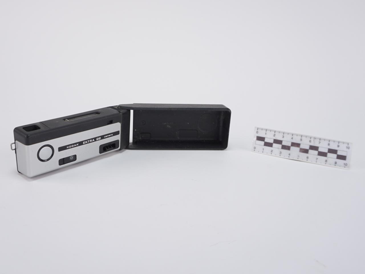 APARAT FOTOGRAFICZNY ANALOGOWY