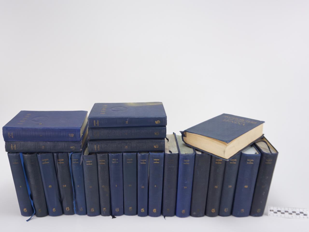 KSIĄŻKA KSIĄŻKI LEKSYKON 