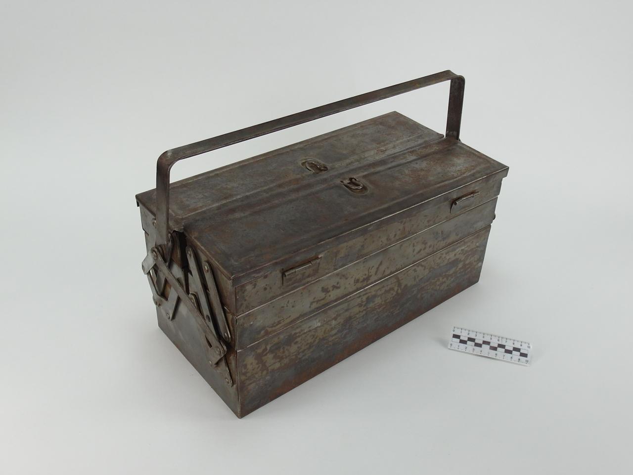 SKRZYNKA NARZĘDZIOWA