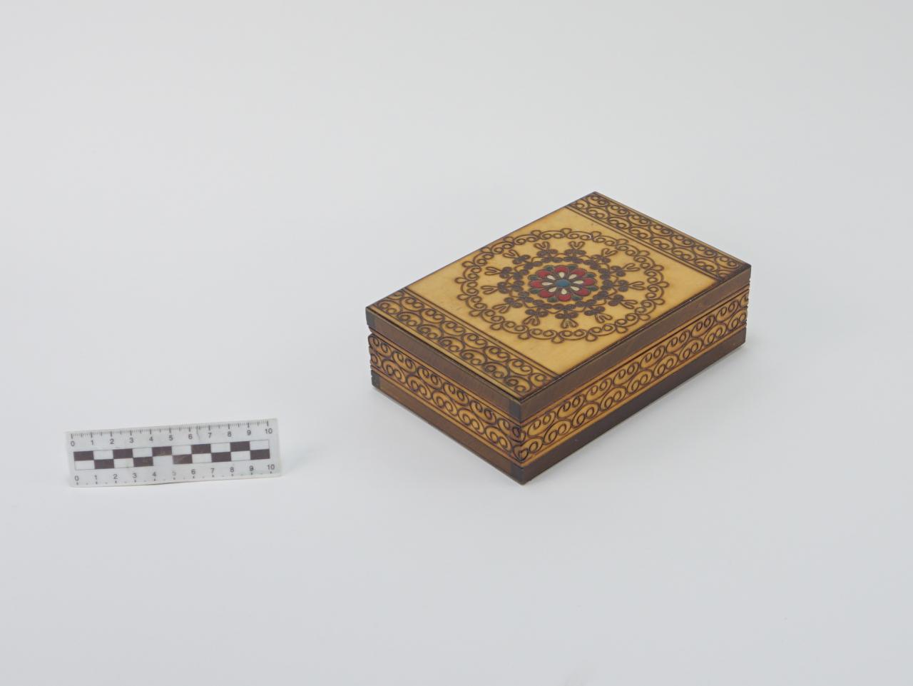 PUDEŁKO SKRZYNECZKA SZKATUŁKA