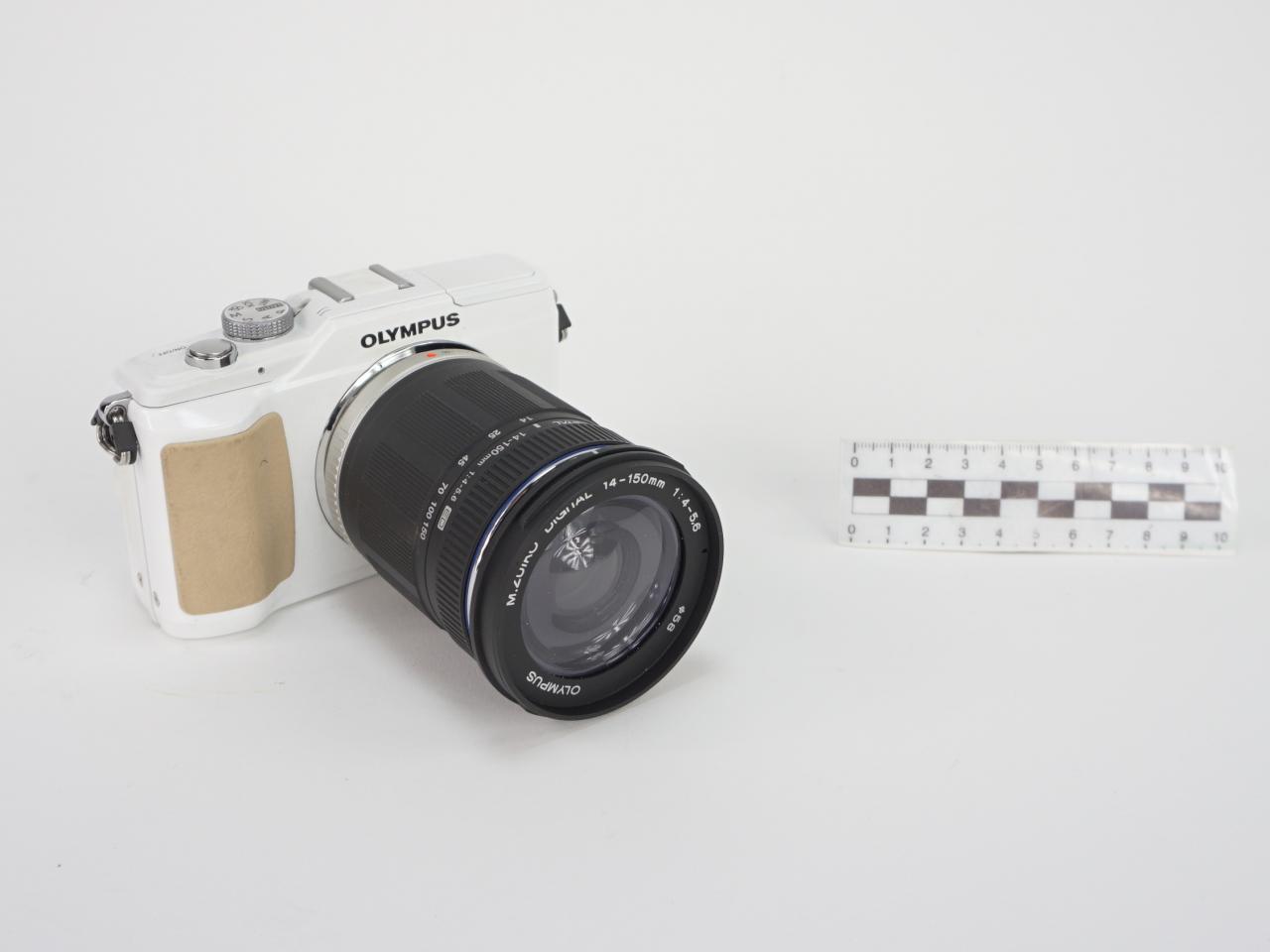 APARAT FOTOGRAFICZNY CYFROWY