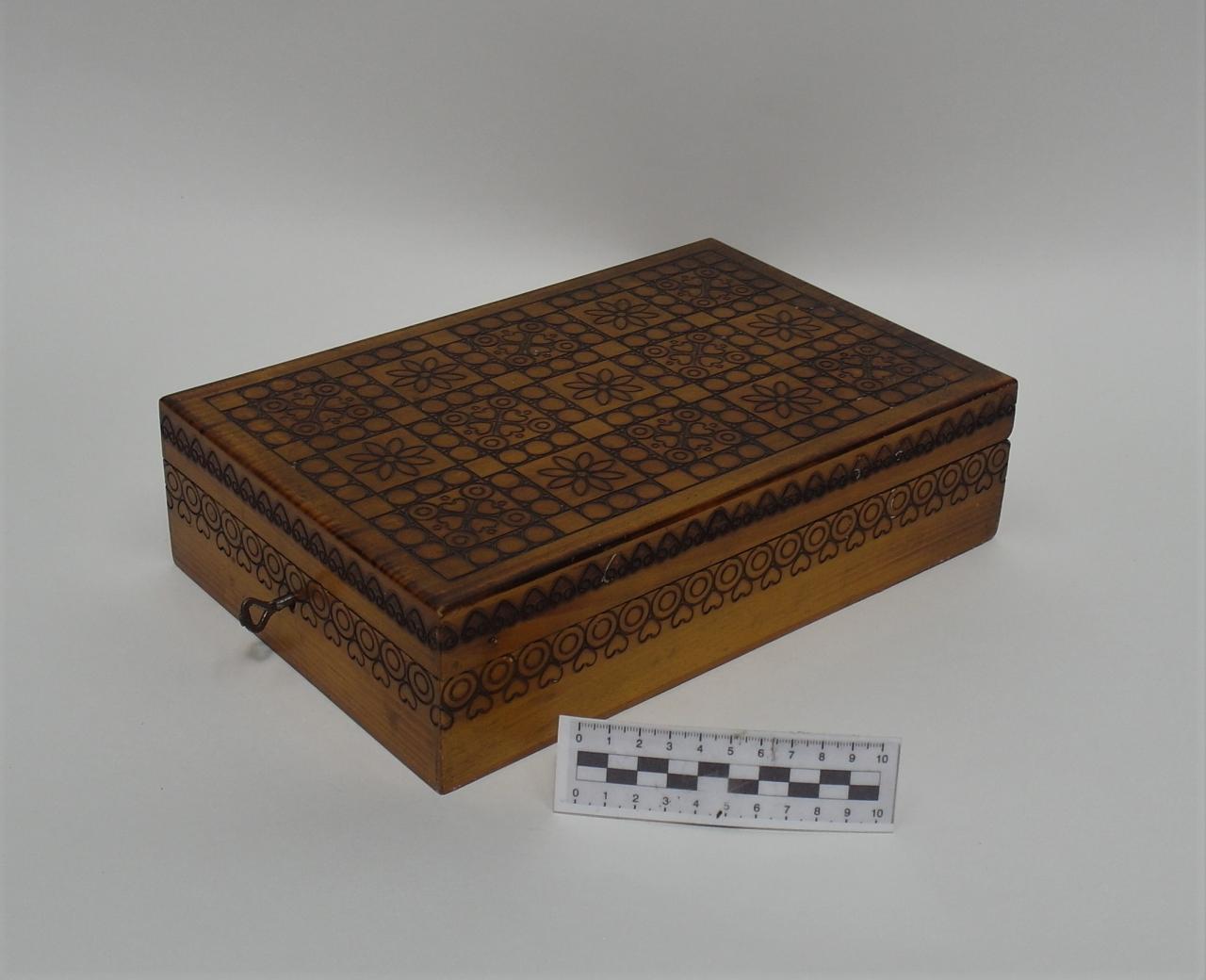 PUDEŁKO SKRZYNECZKA SZKATUŁKA