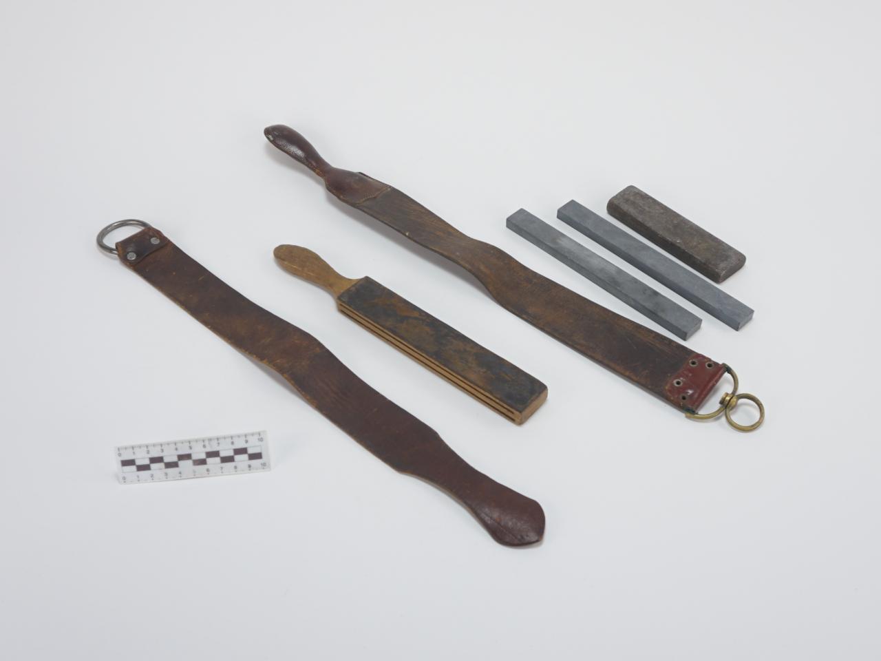 OSTRZAŁKA PAS DO OSTRZENIA BRZYTWY 