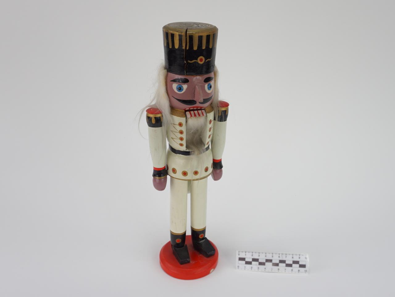 DZIADEK DO ORZECHÓW