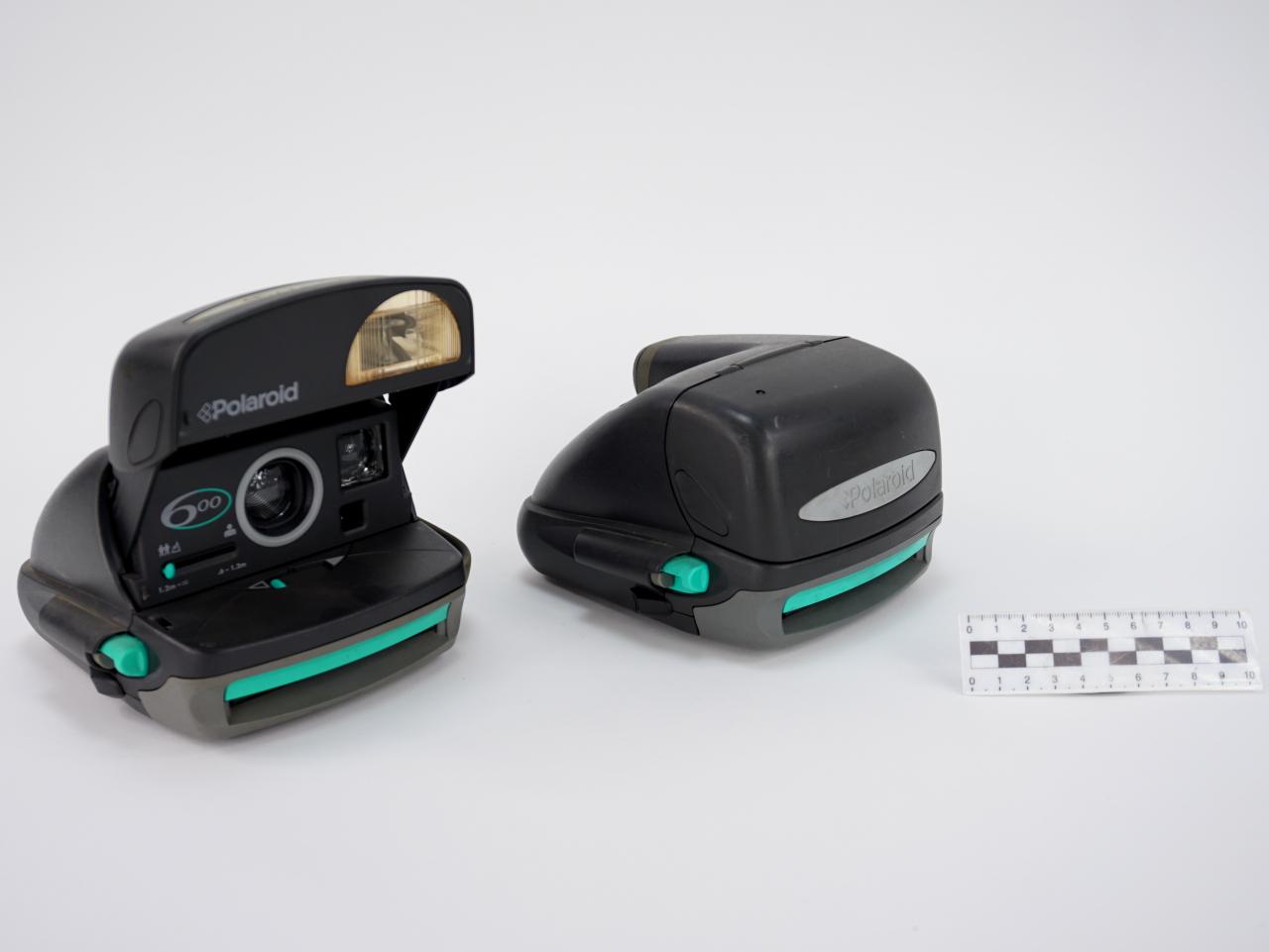 APARAT FOTOGRAFICZNY POLAROID