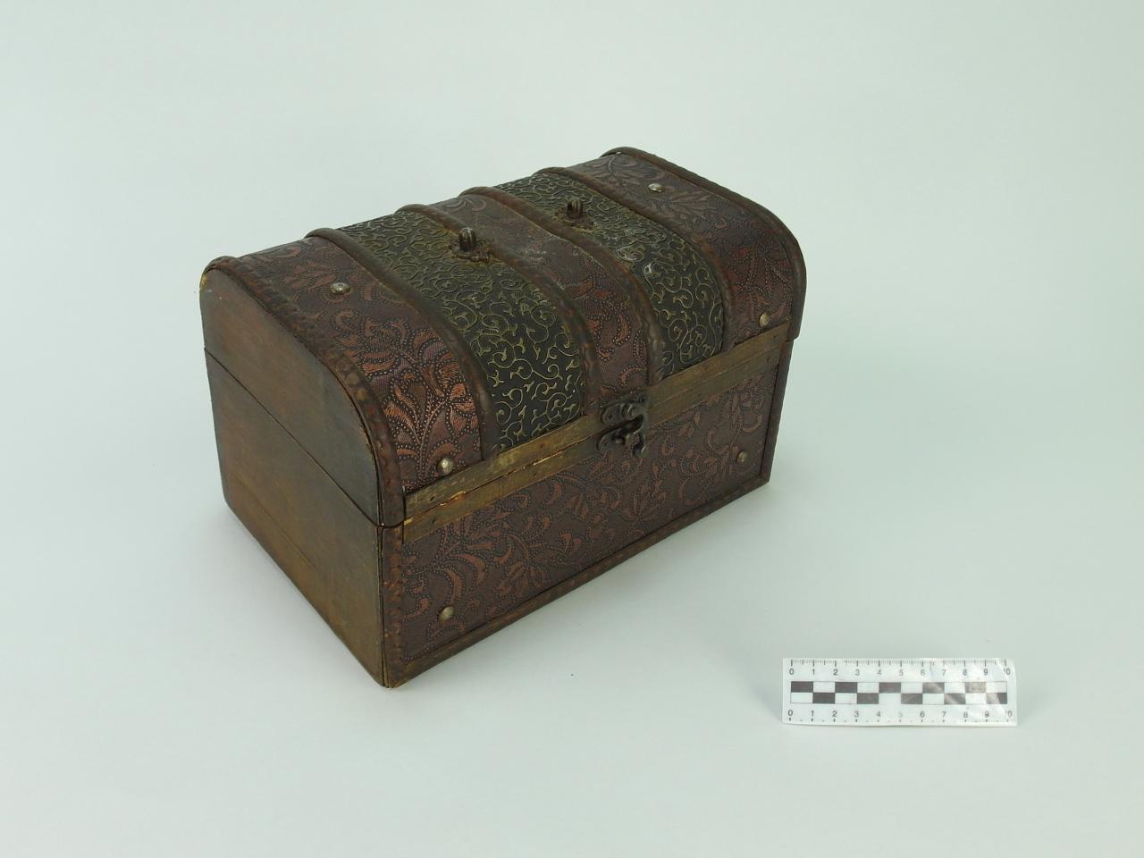 PUDEŁKO SKRZYNECZKA SZKATUŁKA