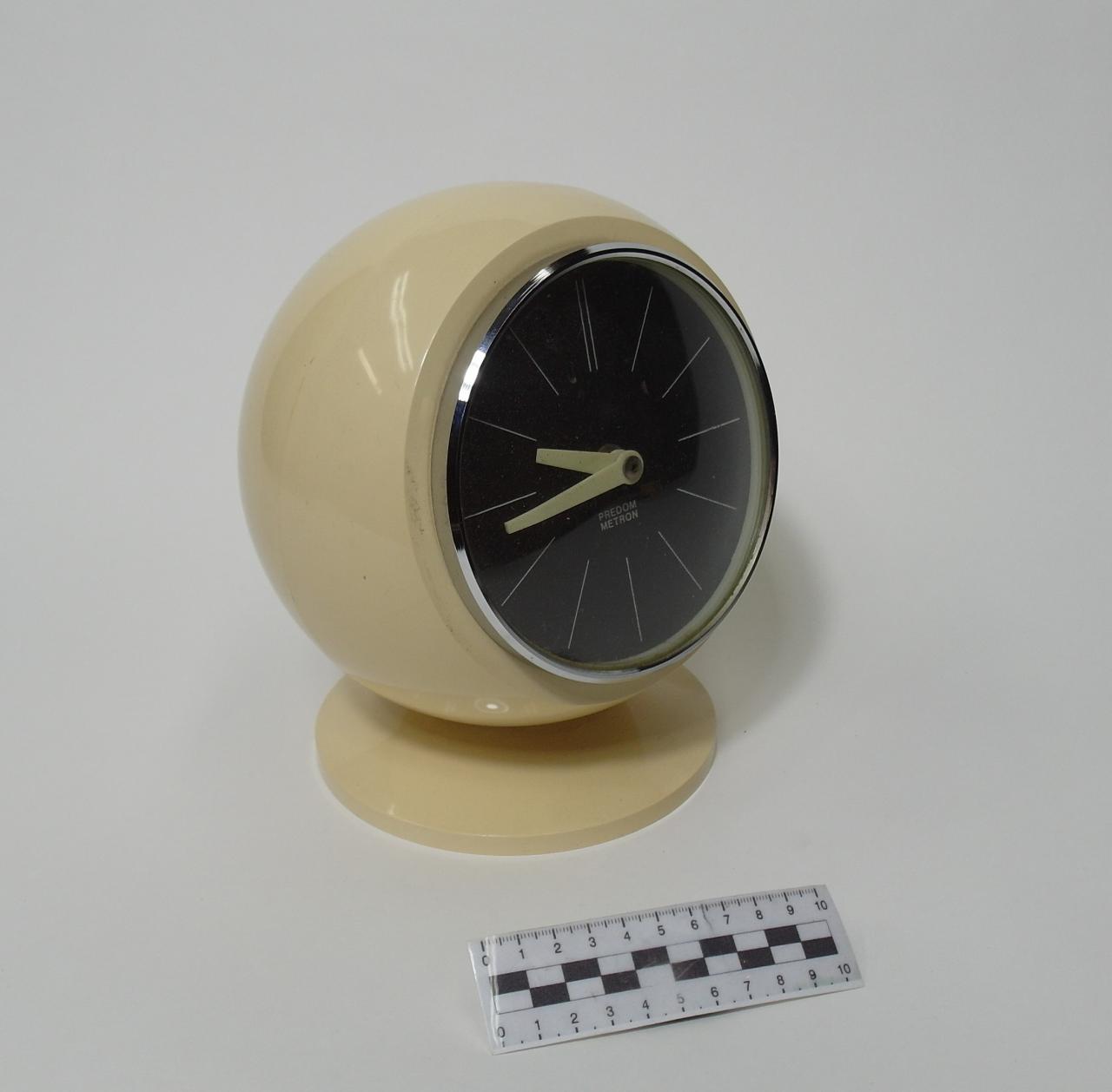 ZEGAR Z 312-1, PREDOM METRON LATA 70-TE