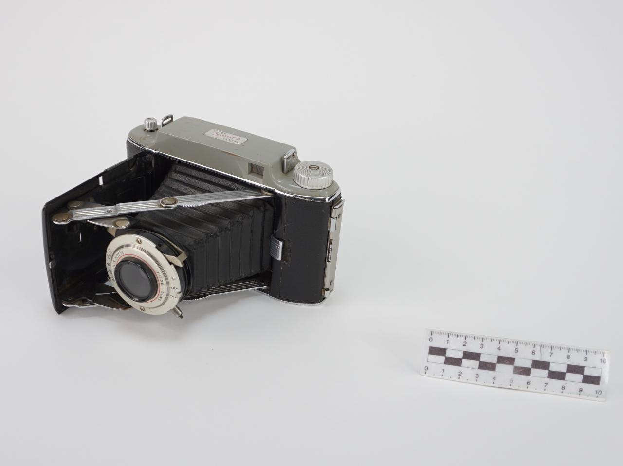 APARAT FOTOGRAFICZNY MIESZKOWY