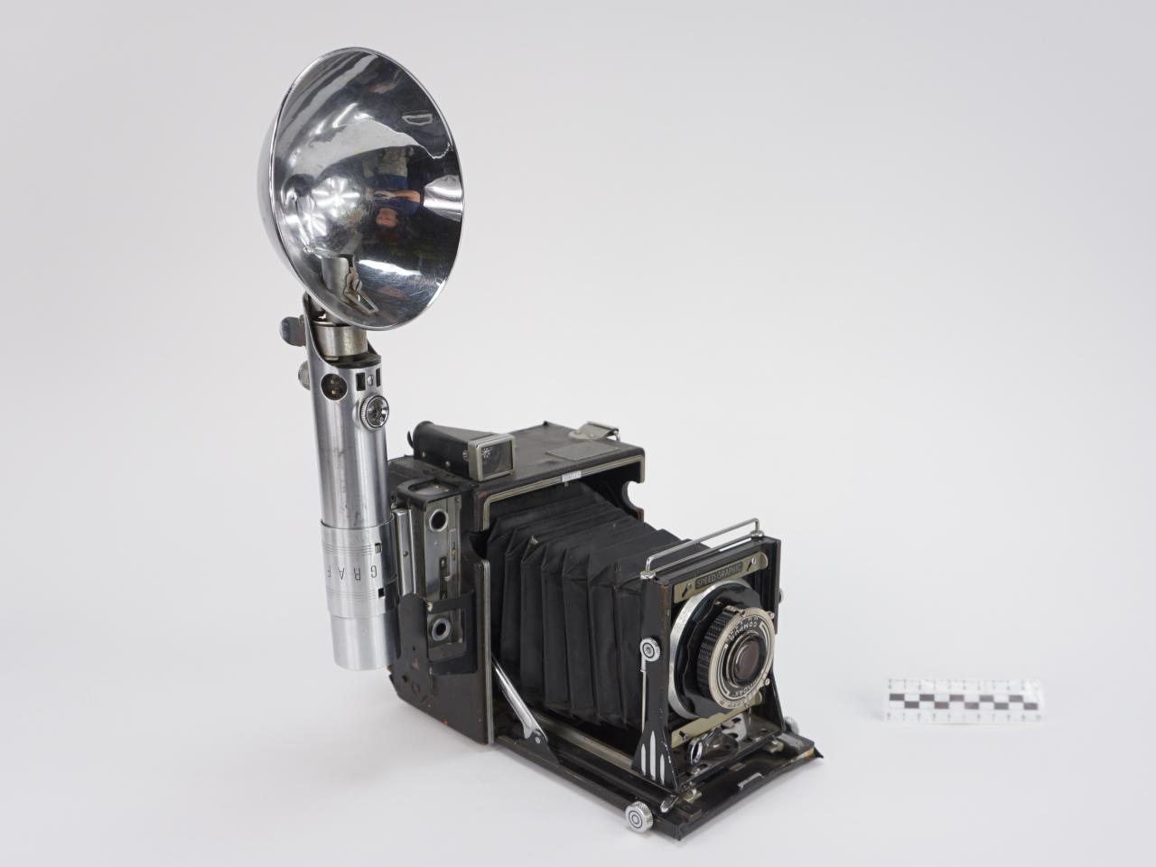 APARAT FOTOGRAFICZNY MIESZKOWY