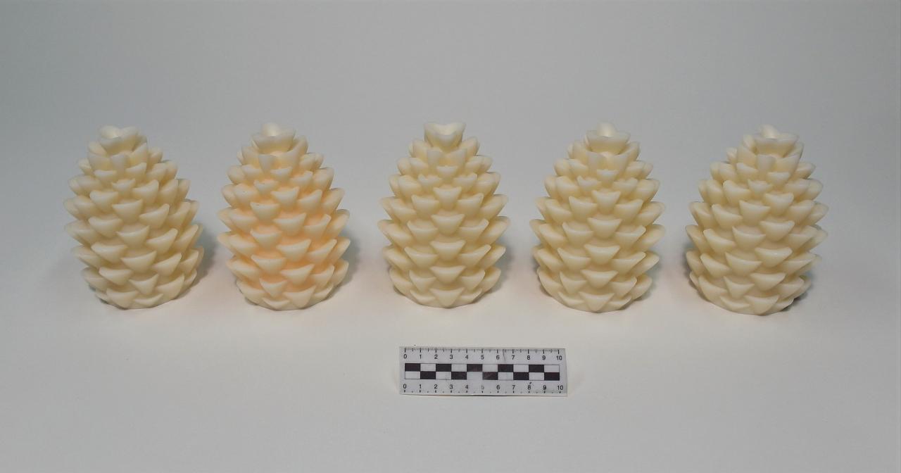 FIGURKA OZDOBNA ŚWIĄTECZNA