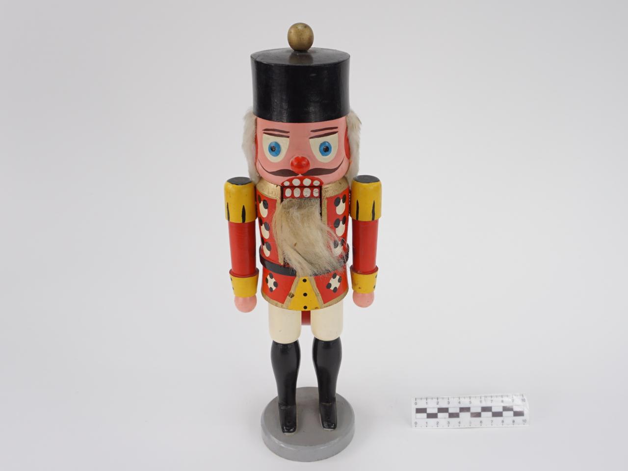 DZIADEK DO ORZECHÓW