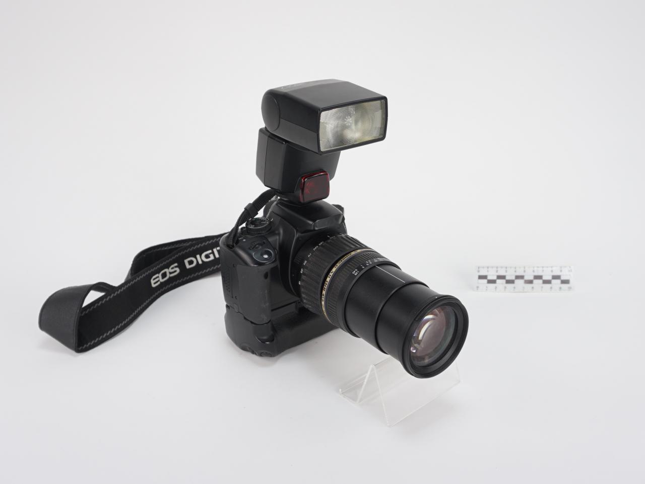 APARAT FOTOGRAFICZNY CYFROWY KOMPLET NR.9