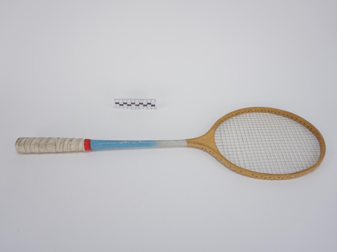 RAKIETA DO BADMINTONA