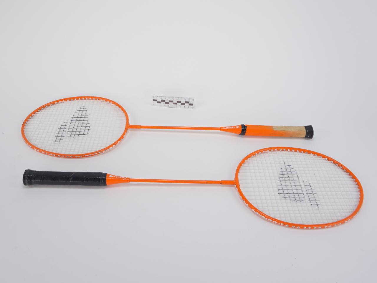 RAKIETA DO BADMINTONA