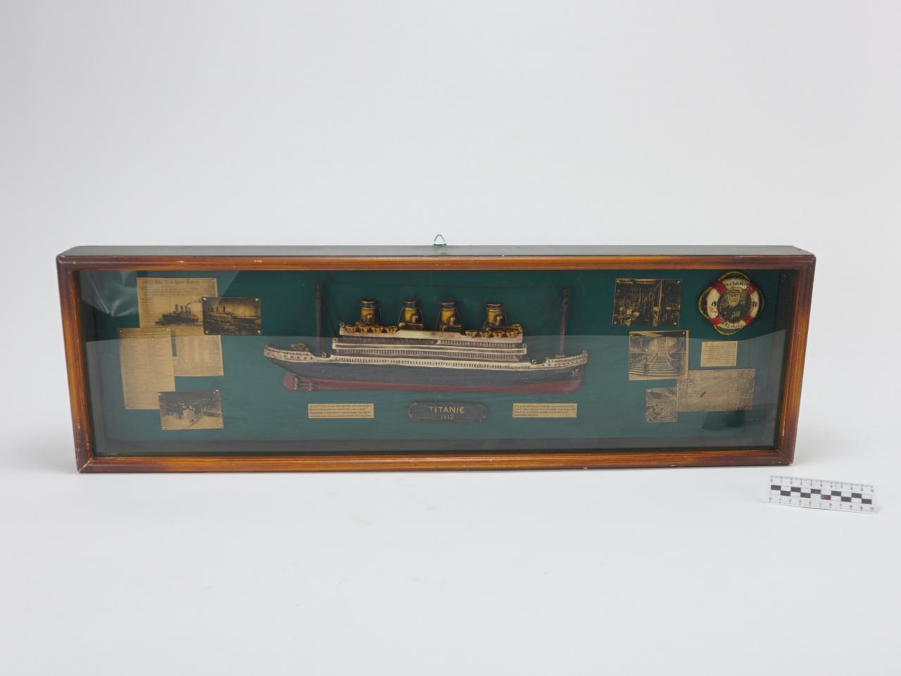 DEKORACJA ŚCIENNA TITANIC