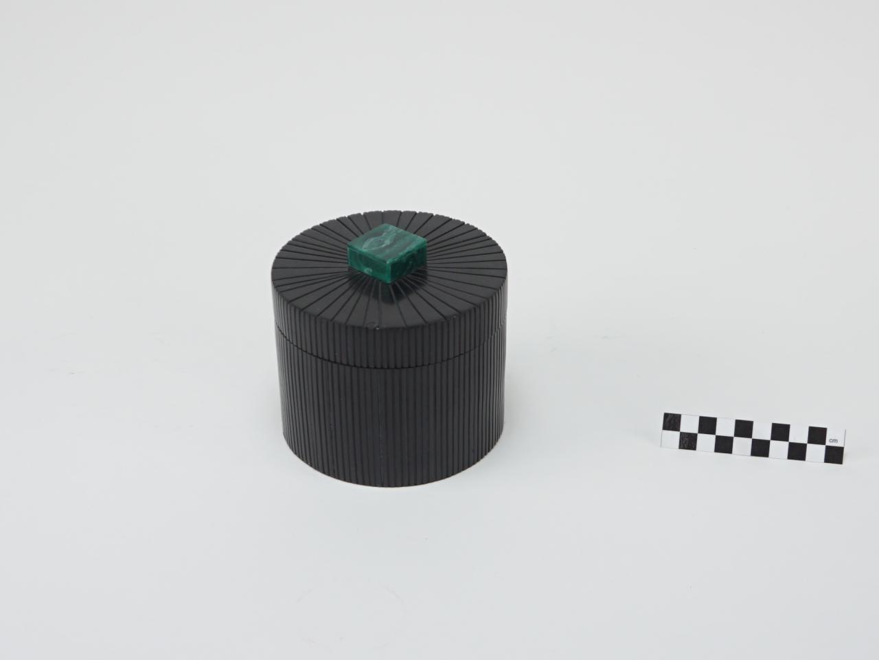 PUDEŁKO SKRZYNECZKA SZKATUŁKA