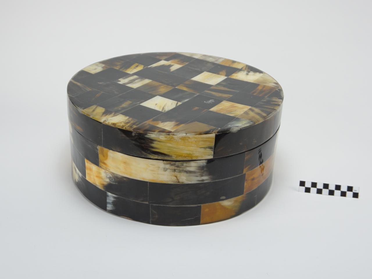 PUDEŁKO SKRZYNECZKA SZKATUŁKA